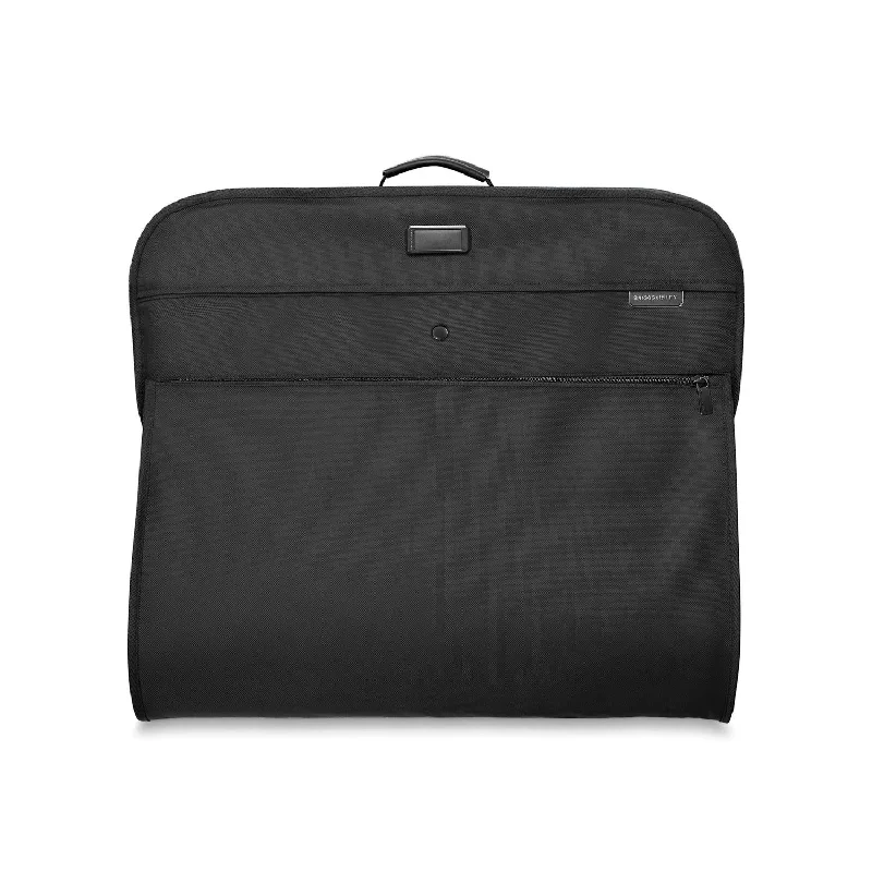 Travel Shoe Bags in Polyester with Ventilation Holes in KhakiBriggs & Riley Baseline Classic Garment Bag