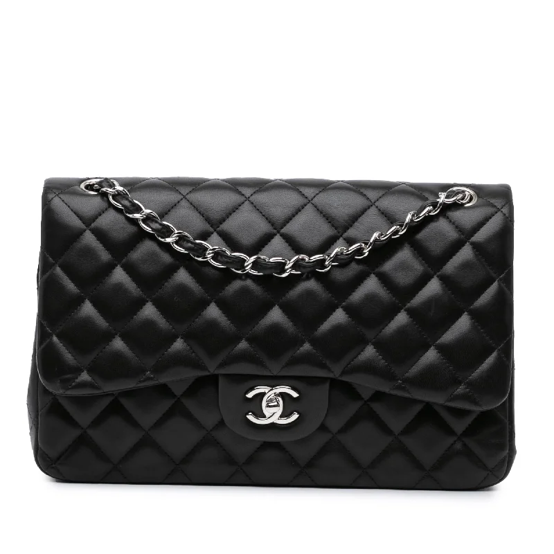 Shoulder Bag with Chain Strap in Silver for a Trendy AppearanceBlack Chanel Jumbo Classic Lambskin Double Flap Shoulder Bag