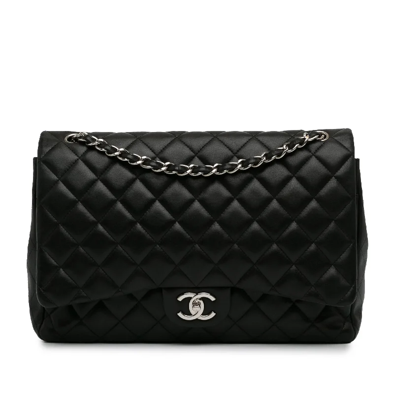 Pvc Shoulder Bag in Clear with Glitter for a Fun and Modern LookBlack Chanel Maxi Classic Lambskin Double Flap Shoulder Bag