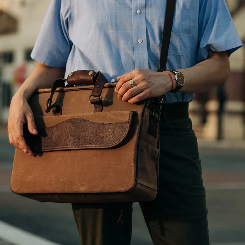 Recycled Canvas Shoulder Bag for Eco - Conscious ConsumersCampaign Waxed Canvas Briefcase