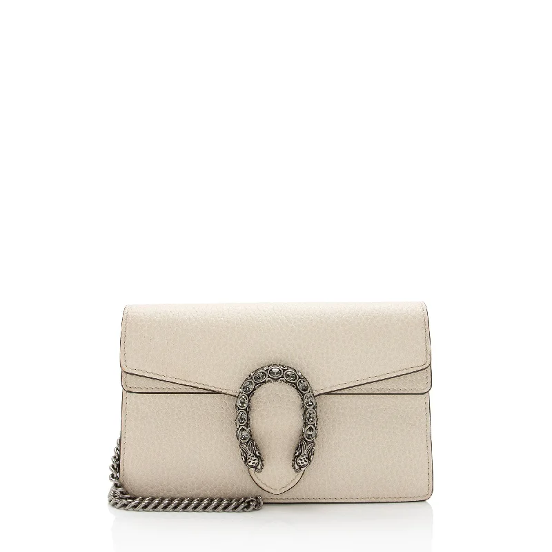 Mirrored Clutch in Silver for Futuristic - Themed GatheringsGucci Leather Dionysus Super Mini Bag