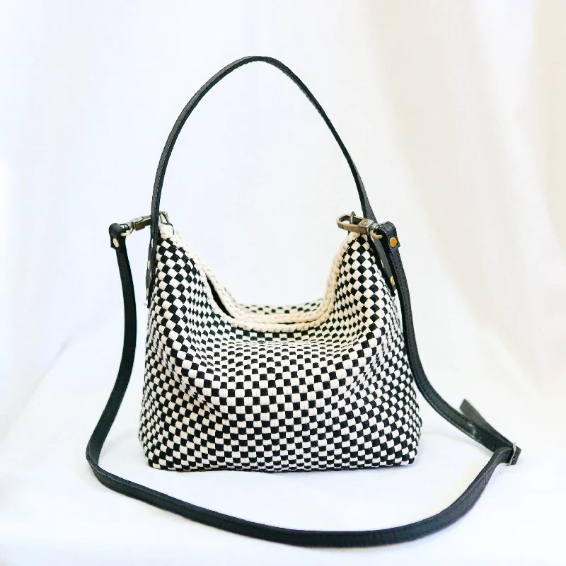 Quilted Leather Crossbody Bag in Cream for a Classic and Elegant AppearanceBuslo Micro Checkerboard Black & Beige