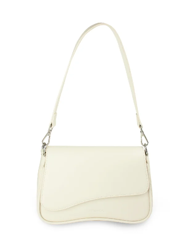 Quilted Leather Crossbody Bag in Cream for a Classic and Elegant AppearanceMocha Zoe Wavy Crossbody Bag- Cream